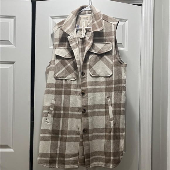 Ashley By 26 International Jackets & Blazers - Ashley By 26 International Plaid long Vest in Brown and Cream